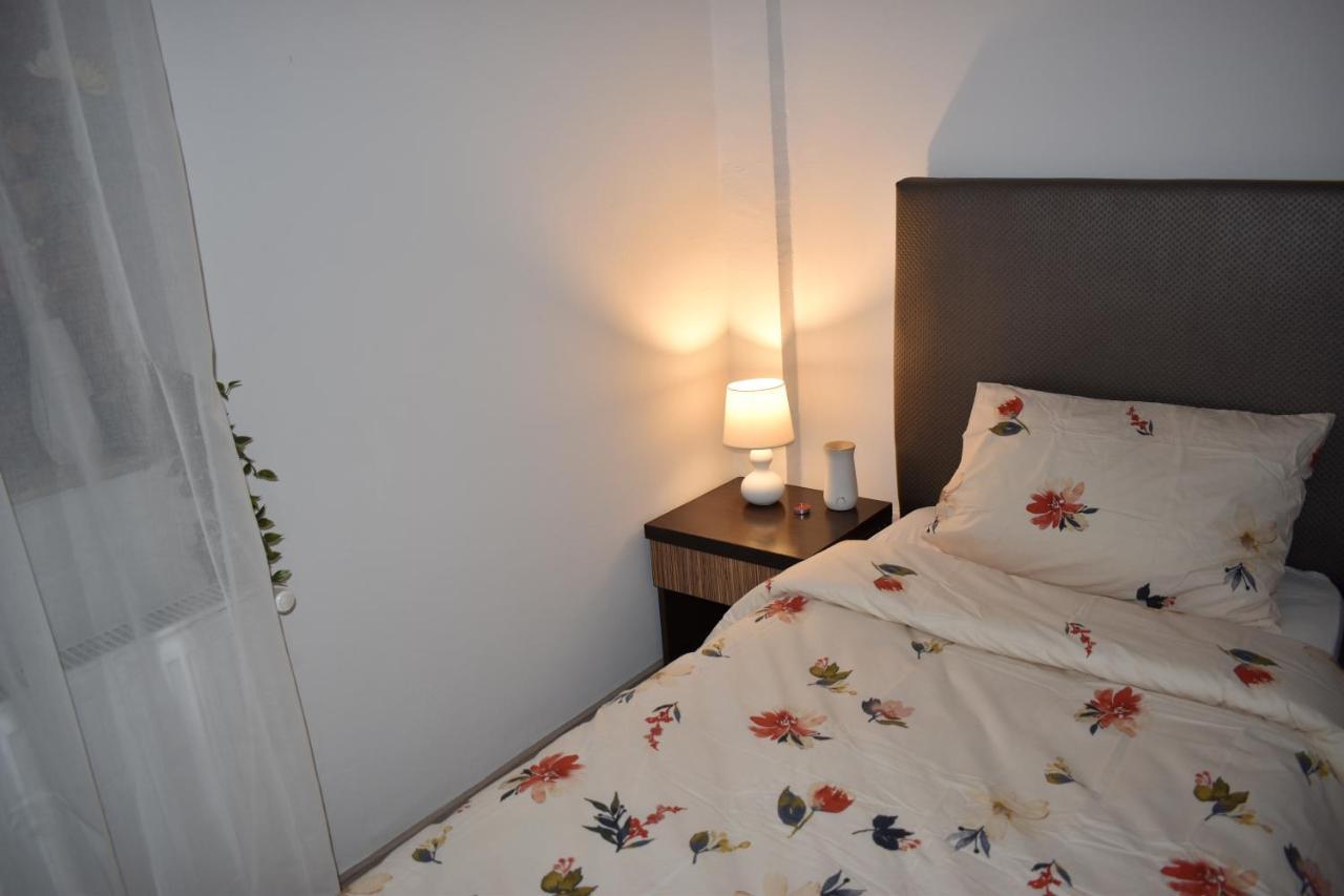 Occidental Wise Transit Hotel 부쿠레슈티 외부 사진