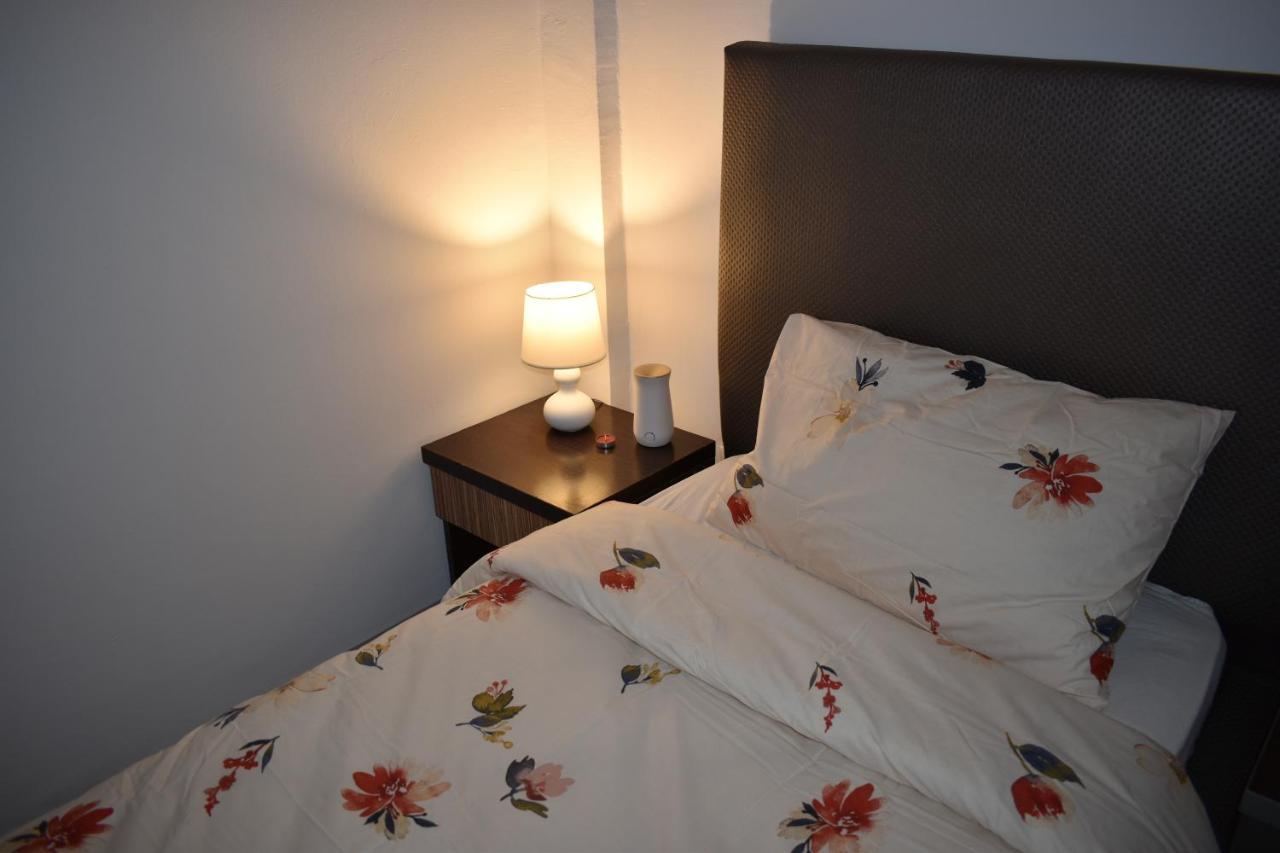 Occidental Wise Transit Hotel 부쿠레슈티 외부 사진
