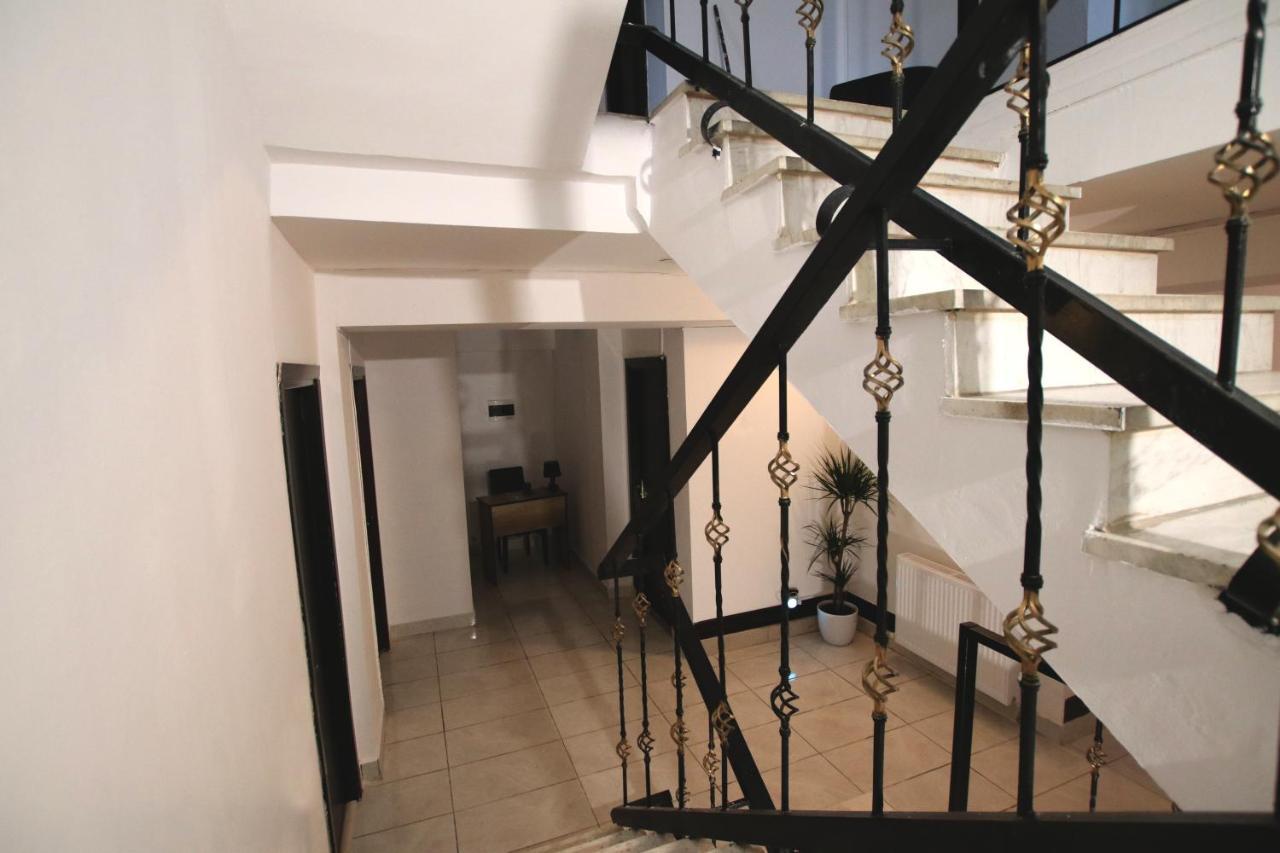 Occidental Wise Transit Hotel 부쿠레슈티 외부 사진
